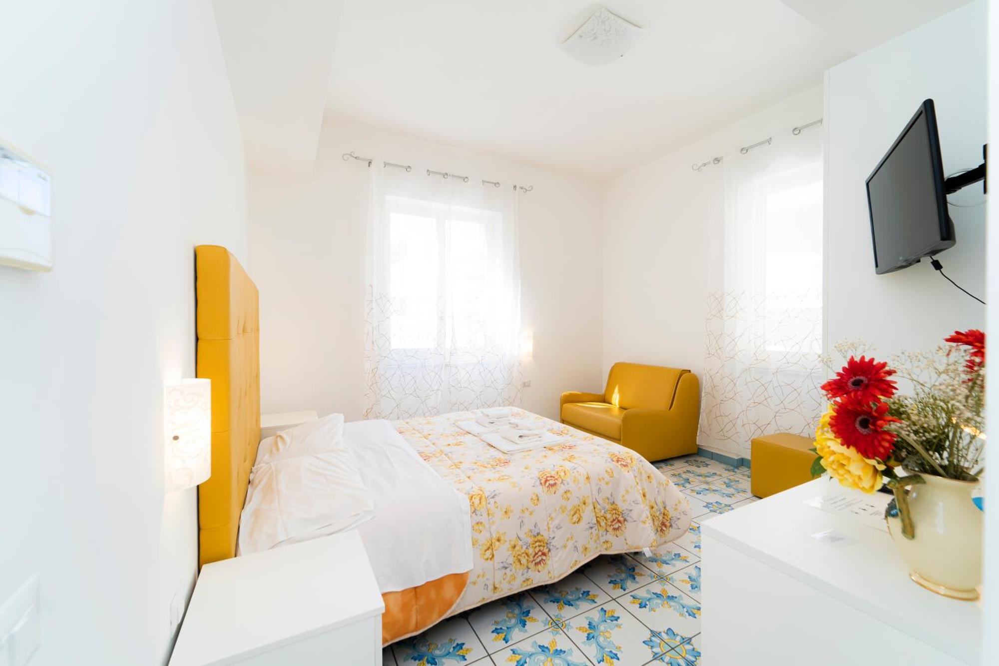 La Casa Di Aurora Hotel Майори Екстериор снимка